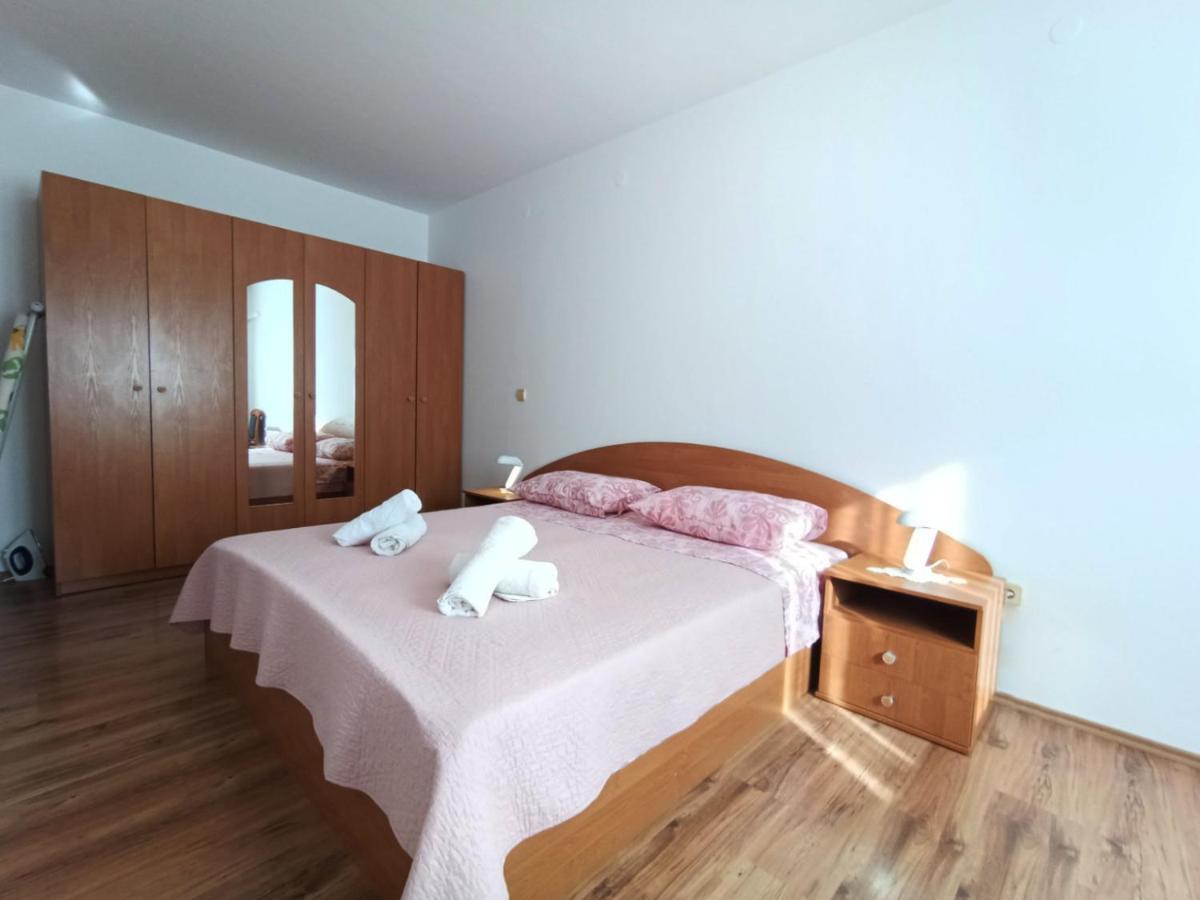 Apartments Jelovac 波雷奇 外观 照片